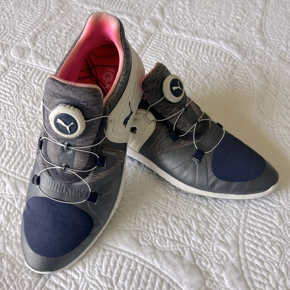 Puma Shoes - Puma Ignite Blaze Sport Golf Shoes Womens Size 8.5. Like new. Smoke free home.